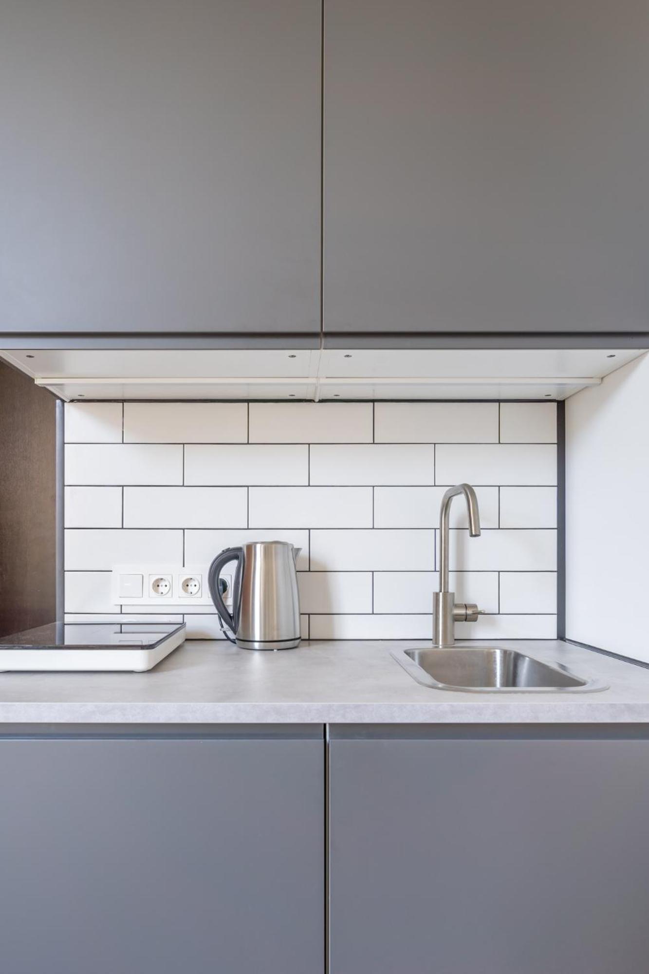 Prestigious Former Library Apartment - Perfect Location Рига Экстерьер фото