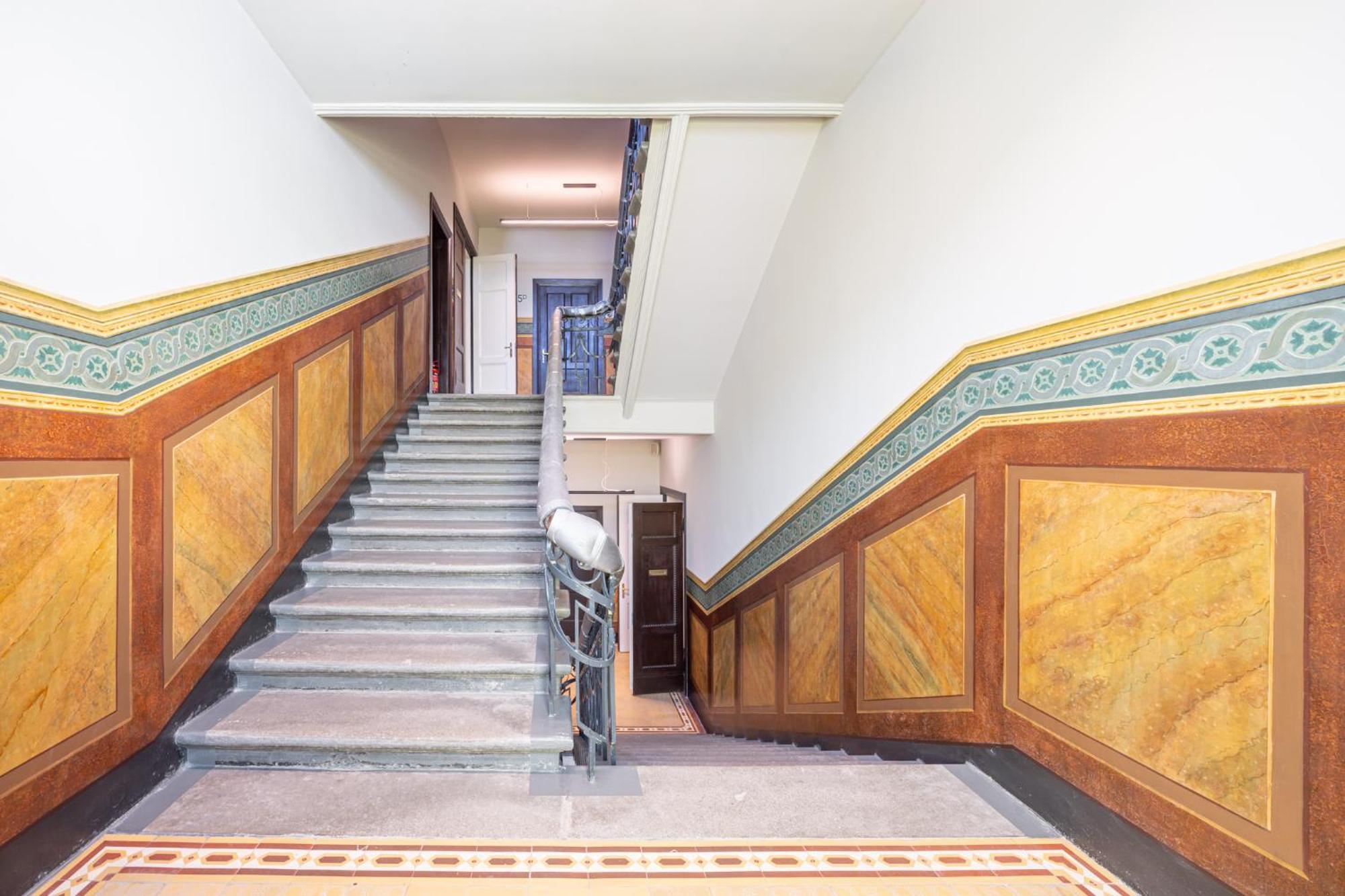 Prestigious Former Library Apartment - Perfect Location Рига Экстерьер фото